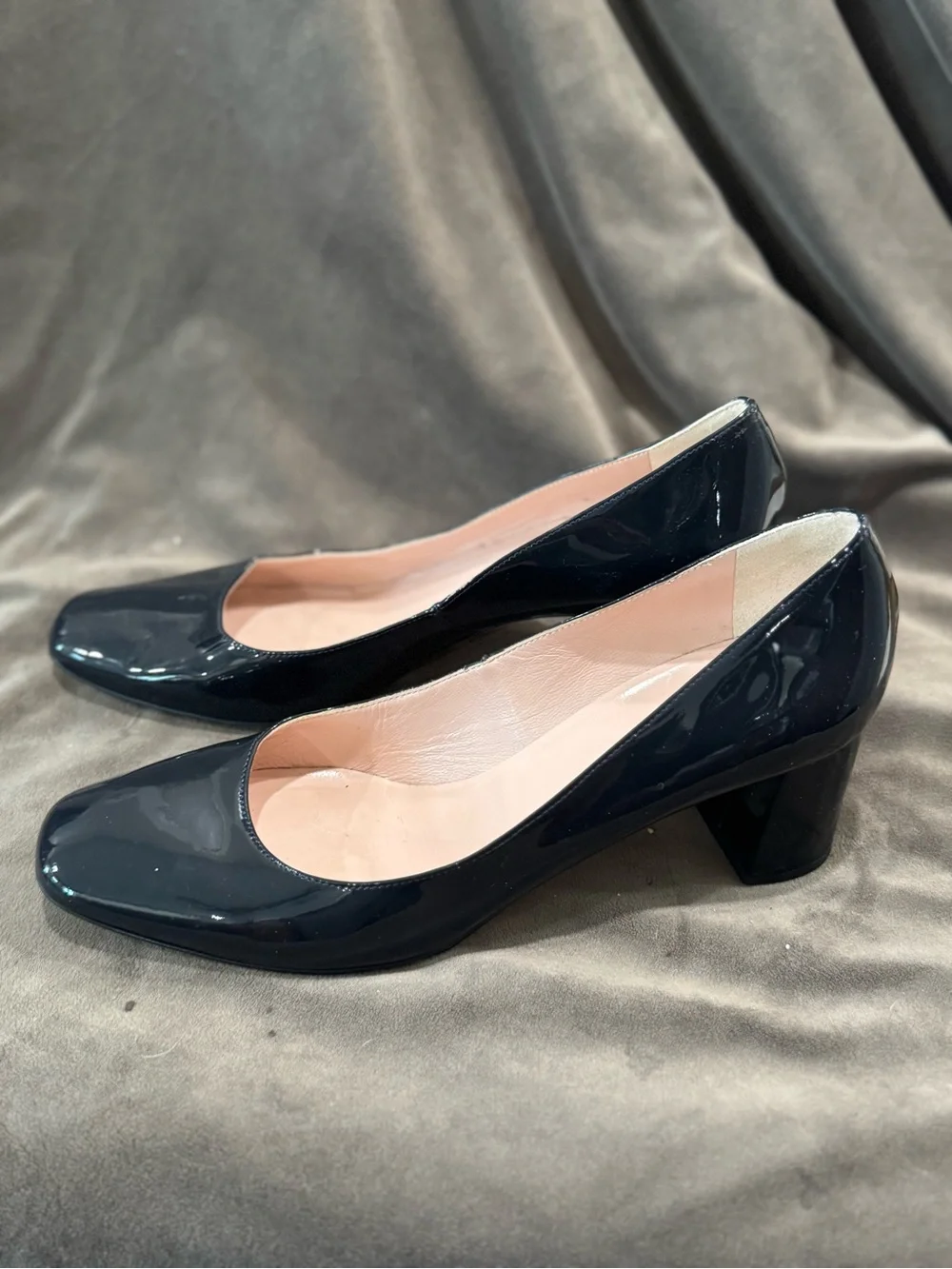 Kate Spade Classic Navy Blue Patent Low Block Heel Pumps - Women's